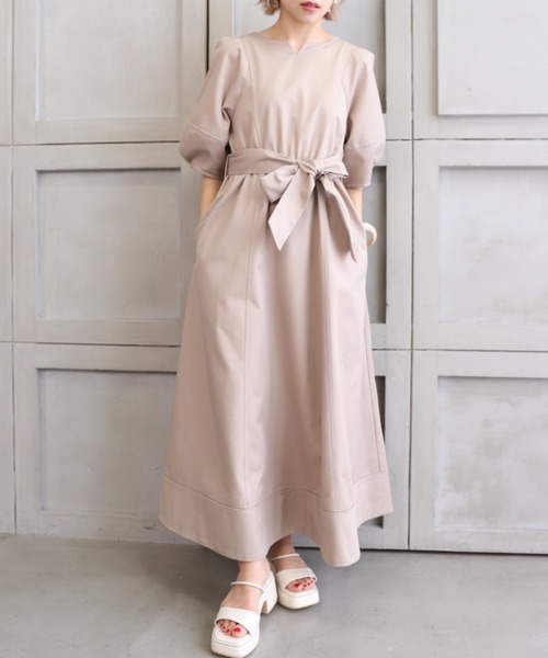 moment+(モーメントプラス)の「ライトオンスデニム&T/Cツイル ランタンスリーブキーネックマキシワンピース(ワンピース・レディース・ブラック/サックスブルー/インディゴブルー/グレイッシュベージュ・M)」の10枚目の写真