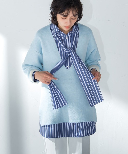 socolla（ソコラ）の「【socolla】ダブルフェイス深Vネックニット≪手洗い可能≫（ニット/セーター・レディース・ベージュ/ネイビー/ピンク/グリーン・M）」の4枚目の写真