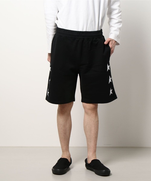 GOLDEN GOOSE（ゴールデングース）の「GOLDEN GOOSE Star Collection / SWEAT SHORTS WIDE LEG / MULTI STAR（スウェットパンツ・メンズ・ホワイト系その他/ブラック系その他・SMALL/MEDIUM/LARGE）」の11枚目の写真