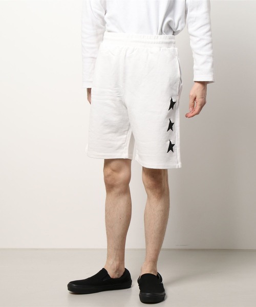 GOLDEN GOOSE（ゴールデングース）の「GOLDEN GOOSE Star Collection / SWEAT SHORTS WIDE LEG / MULTI STAR（スウェットパンツ・メンズ・ホワイト系その他/ブラック系その他・SMALL/MEDIUM/LARGE）」の8枚目の写真
