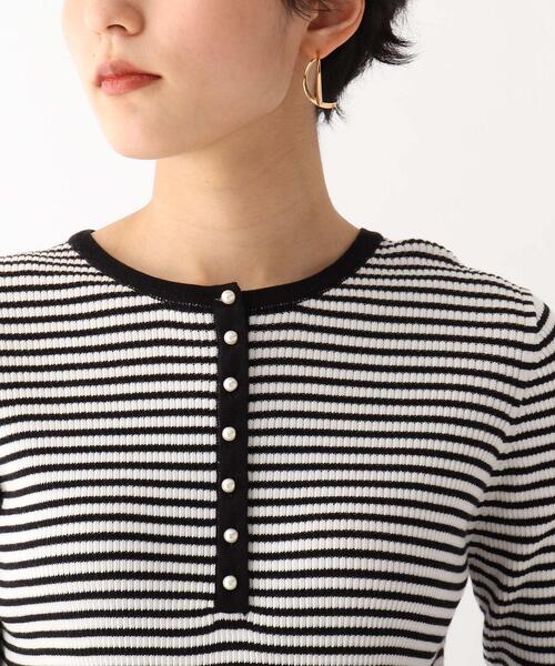 OPAQUE.CLIP（オペークドットクリップ）の「◆【CORCORAN】ピマコットンリブ フェイクパールデザインニット（ニット/セーター・レディース・オフホワイト/サンドベージュ/ブラック/ホワイト系その他3・36/38/42/40）」の8枚目の写真