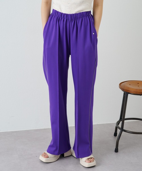 WHIMSIC（ウィムジック）の「【WHIMSIC】パイピングトラックパンツ（スラックス・レディース・ブラック/ベージュ/パープル・FREE）」の3枚目の写真