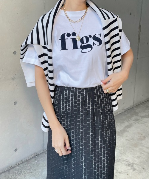 DouDou（ドゥドゥ）の「【WEB限定】figsフロッキーTEE（Tシャツ/カットソー・レディース・ホワイト/オフホワイト/チャコールグレー/ダークグレー・FREE）」の3枚目の写真