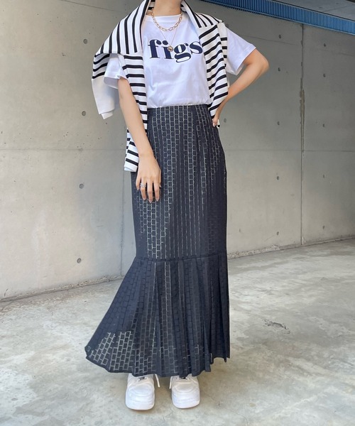 DouDou（ドゥドゥ）の「【WEB限定】figsフロッキーTEE（Tシャツ/カットソー・レディース・ホワイト/オフホワイト/チャコールグレー/ダークグレー・FREE）」の19枚目の写真