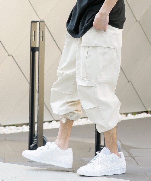 ADMIX/ATELIER SAB MEN（アドミックスアトリエサブメン）の「ヘビーオンス コットンツイル / 2Wayタック ガウチョ カーゴパンツ（カーゴパンツ・メンズ・カーキ/ブラック/ベージュ/オフホワイト・48/50）」の12枚目の写真