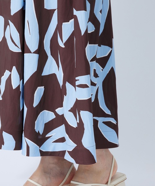 ROPE'（ロペ）の「アブストラクトプリントサックワンピース/サッシュベルト付き（ワンピース・レディース・ワイン/オレンジ・36/38）」の18枚目の写真