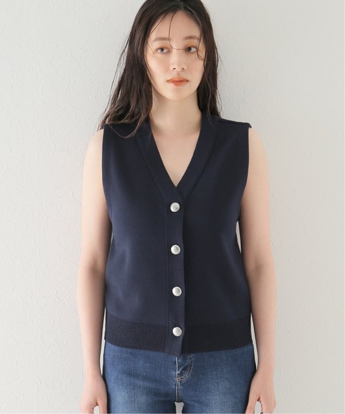 plage(プラージュ)の「コンチョボタン ミラノリブベスト(ベスト・レディース・アイボリー/ネイビー・FREE)」の9枚目の写真