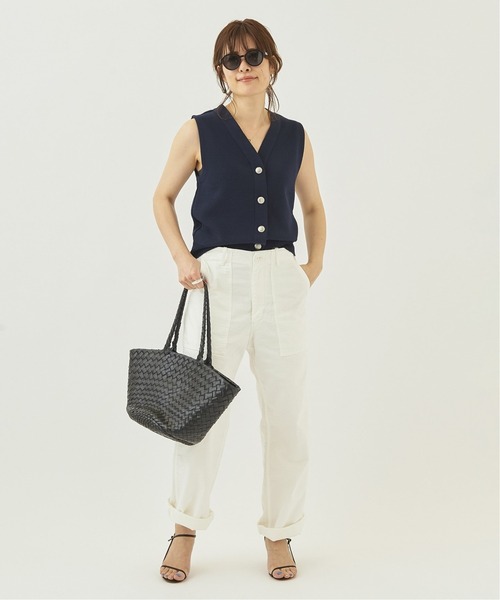 plage(プラージュ)の「コンチョボタン ミラノリブベスト(ベスト・レディース・アイボリー/ネイビー・FREE)」の21枚目の写真