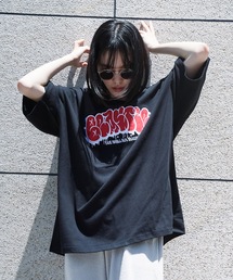 【UNIIT/ユニット】グラフティロゴ アップリケロゴ ビッグシルエットTシャツ