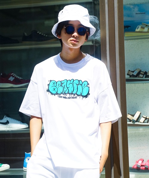 UNIIT(ユニット)の「【UNIIT/ユニット】グラフティロゴ アップリケロゴ ビッグシルエットTシャツ(Tシャツ/カットソー・メンズ・ホワイト/ブラック/パープル/グリーン・MEDIUM/LARGE)」の10枚目の写真