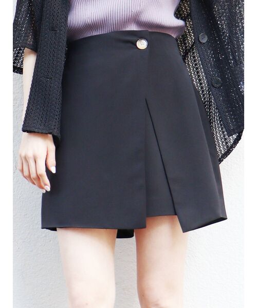 MURUA（ムルーア）の「ドビークロスラップキュロット【セットアップ着用可能】（スラックス・レディース・ブラック/ベージュ/ブルー・1/2）」の2枚目の写真