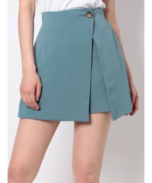 MURUA（ムルーア）の「ドビークロスラップキュロット【セットアップ着用可能】（スラックス・レディース・ブラック/ベージュ/ブルー・1/2）」の4枚目の写真