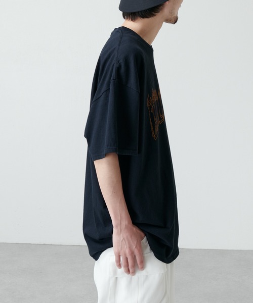 ESSAY(エッセイ)の「【ESSAY / エッセイ】22SS SILK SCREEN Tシャツ(プリントTシャツ)(Tシャツ/カットソー・メンズ・ホワイト/ブラック・FREE)」の9枚目の写真