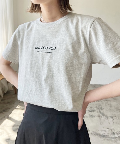 LIAN（リアン）の「UNLESSYOUロゴTシャツ（Tシャツ/カットソー・レディース・オフホワイト/ブラック/オートミール/グリーン/ピンク・FREE）」の3枚目の写真