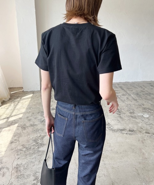 LIAN（リアン）の「UNLESSYOUロゴTシャツ（Tシャツ/カットソー・レディース・オフホワイト/ブラック/オートミール/グリーン/ピンク・FREE）」の12枚目の写真