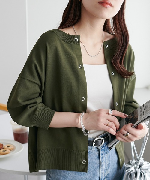 DISCOAT（ディスコート）の「【新色追加/夏の羽織に♪】ライトスポンディッシュ半袖カーディガン《WEB限定》（カーディガン/ボレロ・レディース・アイボリー/ブラック/グリーン/ピンク/オレンジ/サックスブルー/イエロー/ホワイト×ブラック/グレー/モカ/グリーン系その他/ネイビー/カーキ/グレイッシュベージュ/レモンイエロー/チャコールグレー・FREE）」の8枚目の写真