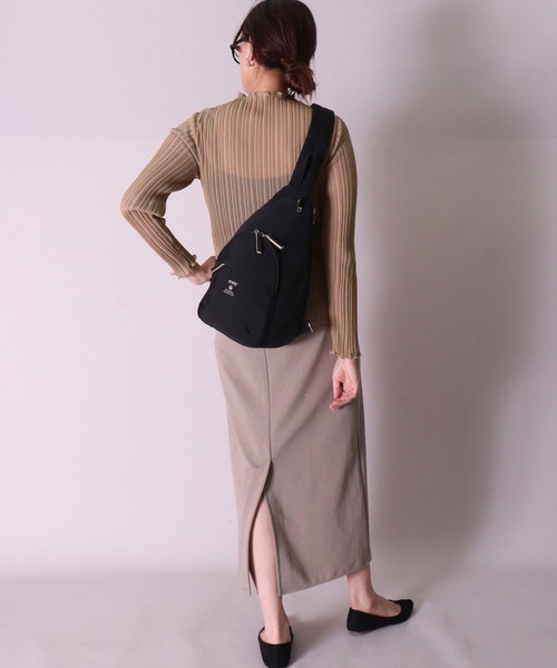 anello（アネロ）の「(LF)【anello】6ポケット クロス ボディバッグ（ボディバッグ/ウエストポーチ・レディース・ネイビー/オリーブ/グレイッシュベージュ/ブラック/グレー/アイボリー・ONE SIZE）」の19枚目の写真