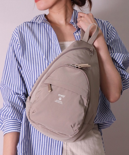 anello（アネロ）の「(LF)【anello】6ポケット クロス ボディバッグ（ボディバッグ/ウエストポーチ・レディース・ネイビー/オリーブ/グレイッシュベージュ/ブラック/グレー/アイボリー・ONE SIZE）」の16枚目の写真