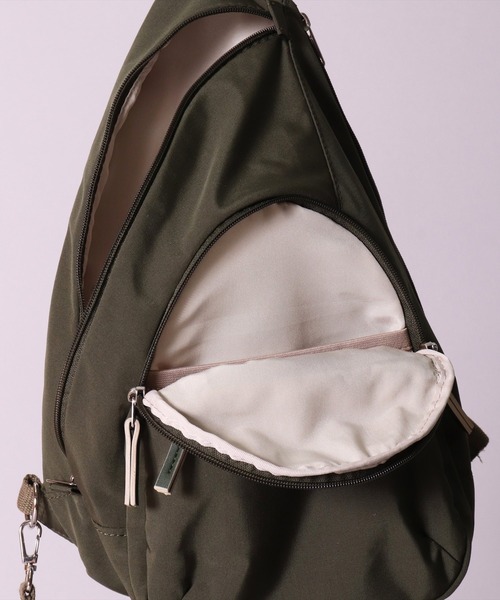 anello（アネロ）の「(LF)【anello】6ポケット クロス ボディバッグ（ボディバッグ/ウエストポーチ・レディース・ネイビー/オリーブ/グレイッシュベージュ/ブラック/グレー/アイボリー・ONE SIZE）」の8枚目の写真