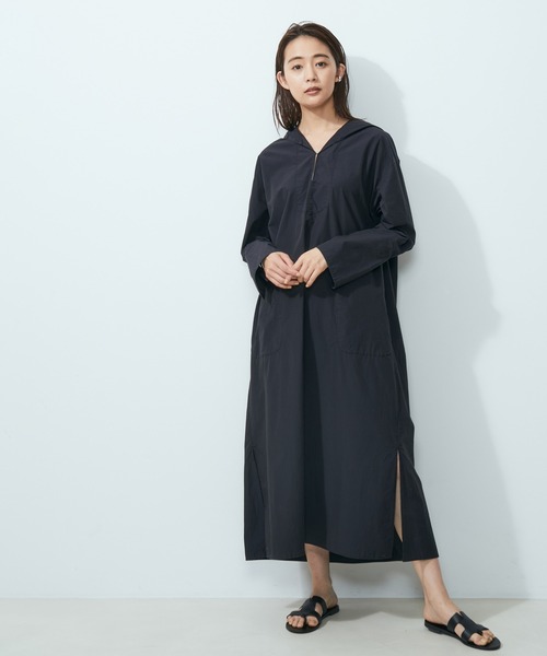 SALON adam et rope'(サロン アダム エ ロペ)の「【洗える】タイプライターワンピース(ワンピース・レディース・ブラック/ベージュ系その他2・FREE)」の2枚目の写真