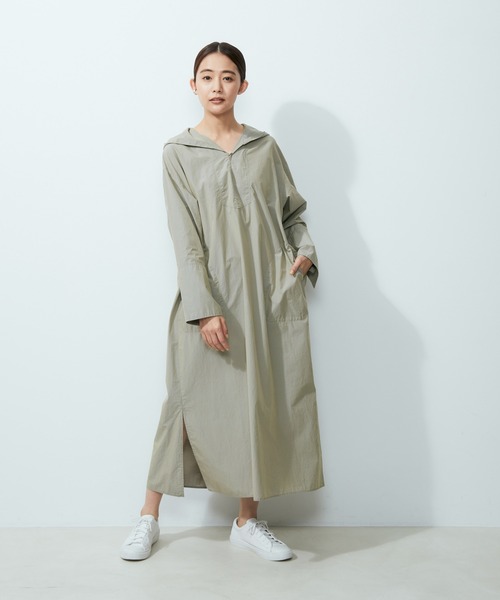 SALON adam et rope'(サロン アダム エ ロペ)の「【洗える】タイプライターワンピース(ワンピース・レディース・ブラック/ベージュ系その他2・FREE)」の4枚目の写真