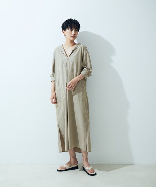 SALON adam et rope'(サロン アダム エ ロペ)の「【洗える】タイプライターワンピース(ワンピース・レディース・ブラック/ベージュ系その他2・FREE)」の18枚目の写真