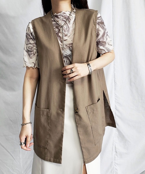 me+em select（ミームセレクト）の「コットンリネンオーバーサイズスリットジレベスト（ベスト・レディース・ブラック/ベージュ/ブラウン/ナチュラル・MEDIUM）」の3枚目の写真