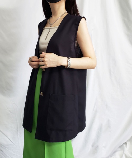 me+em select（ミームセレクト）の「コットンリネンオーバーサイズスリットジレベスト（ベスト・レディース・ブラック/ベージュ/ブラウン/ナチュラル・MEDIUM）」の7枚目の写真