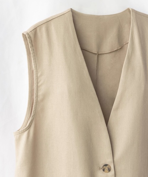 me+em select（ミームセレクト）の「コットンリネンオーバーサイズスリットジレベスト（ベスト・レディース・ブラック/ベージュ/ブラウン/ナチュラル・MEDIUM）」の20枚目の写真
