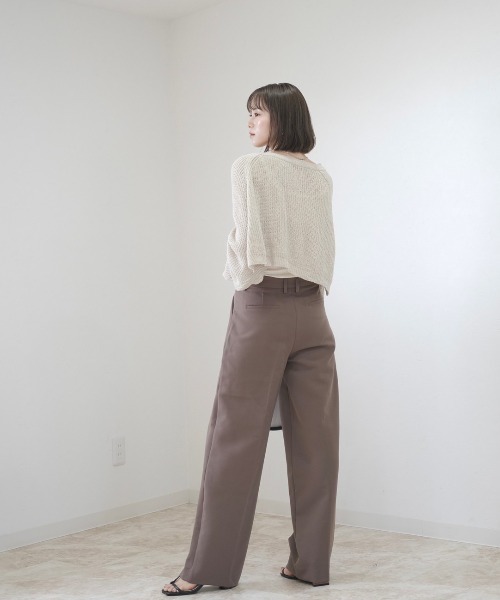 Reurie'(レウリィ)の「タックストレートパンツ(スラックス・レディース・ブラウン/アイボリー・FREE)」の6枚目の写真