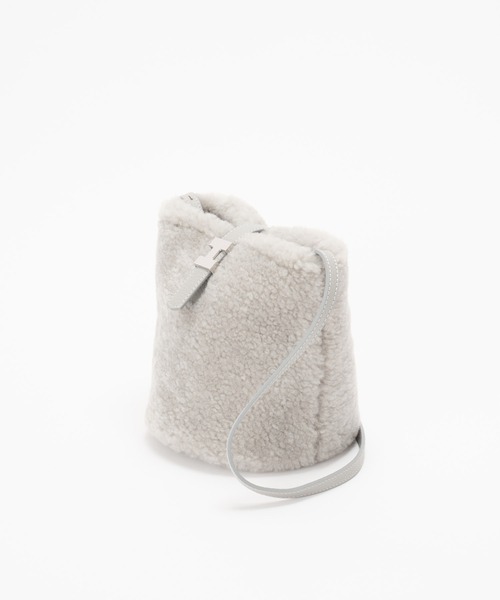 IACUCCI（イアクッチ）の「テア XS MONTONE/CERVO（ショルダーバッグ・レディース・ライトグレー/ベージュ系その他・FREE）」の8枚目の写真