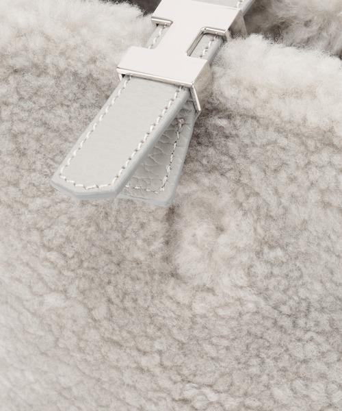 IACUCCI（イアクッチ）の「テア XS MONTONE/CERVO（ショルダーバッグ・レディース・ライトグレー/ベージュ系その他・FREE）」の13枚目の写真