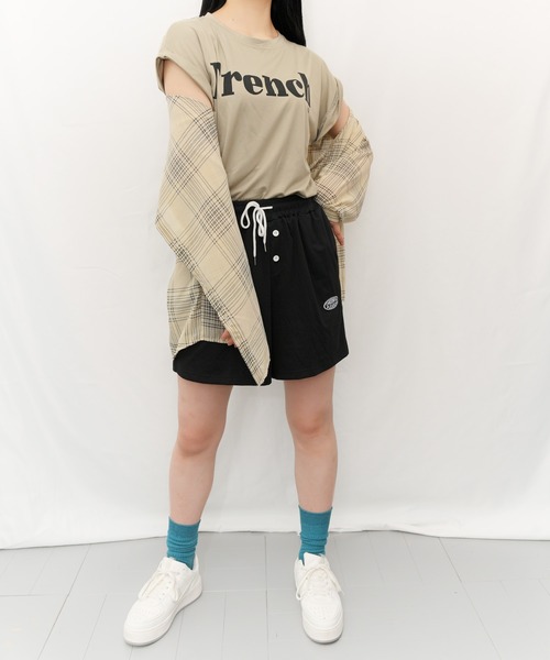 Alite cloth(アリーテクロス)の「FrenchロゴTシャツ(Tシャツ/カットソー・レディース・カーキ/ホワイト・FREE)」の5枚目の写真