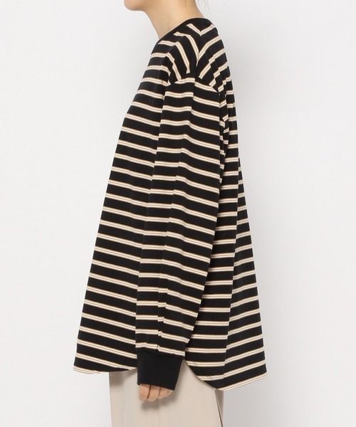 LOWRYS FARM（ローリーズファーム）の「ボーダーソデボリュームＴシャツ　125423（Tシャツ/カットソー・レディース・ブラック/ネイビー/アイボリー・FREE）」の12枚目の写真