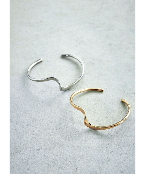 STYLE DELI（スタイルデリ）の「涼しい風のバングル（バングル/リストバンド・レディース・シルバー/ゴールド・FREE）」の12枚目の写真