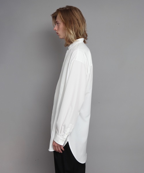 ato（アトウ）の「OVERSIZED BAND COLLAR SHIRTS（シャツ/ブラウス・メンズ・ホワイト/ブラック/イエロー/ライトグリーン・44/46/48）」の10枚目の写真