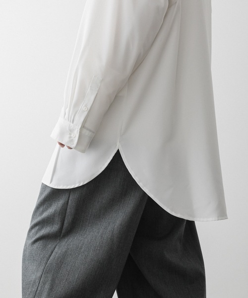 ato（アトウ）の「OVERSIZED BAND COLLAR SHIRTS（シャツ/ブラウス・メンズ・ホワイト/ブラック/イエロー/ライトグリーン・44/46/48）」の16枚目の写真