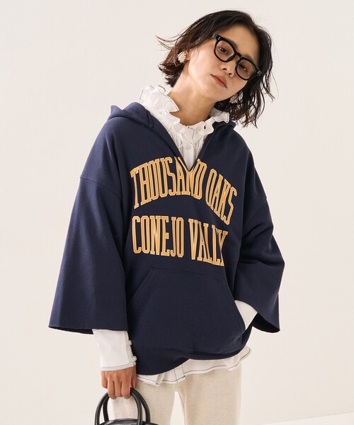 FREAK'S STORE(フリークスストア)の「カットオフロゴスウェットパーカー(パーカー・レディース・ピンク/チャコールグレー/ネイビー/ライトグレー・フリ-)」の19枚目の写真