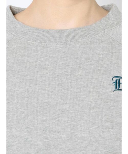 EVRIS(エヴリス)の「ボリュームスリーブクロップドスウェットトップス(スウェット・レディース・ブラック/ホワイト/グレー・FREE)」の22枚目の写真