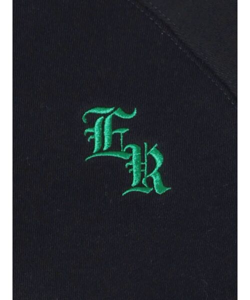 EVRIS(エヴリス)の「ボリュームスリーブクロップドスウェットトップス(スウェット・レディース・ブラック/ホワイト/グレー・FREE)」の15枚目の写真