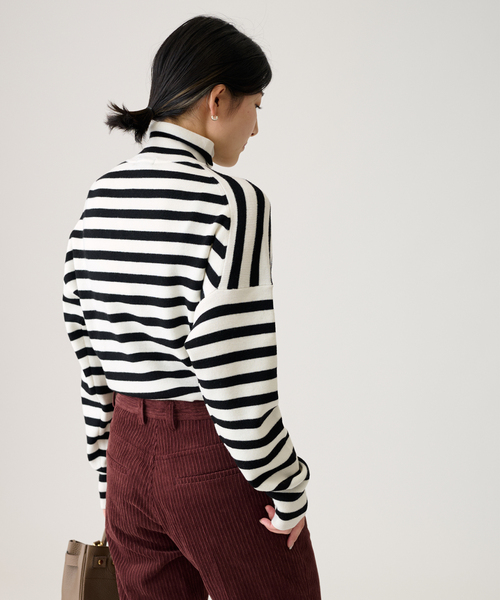 journal standard L'essage（ジャーナルスタンダードレサージュ）の「cash feel wool ハイネックプルオーバー（ニット/セーター・レディース・ブラック/ブラック系その他/ホワイト・FREE）」の12枚目の写真