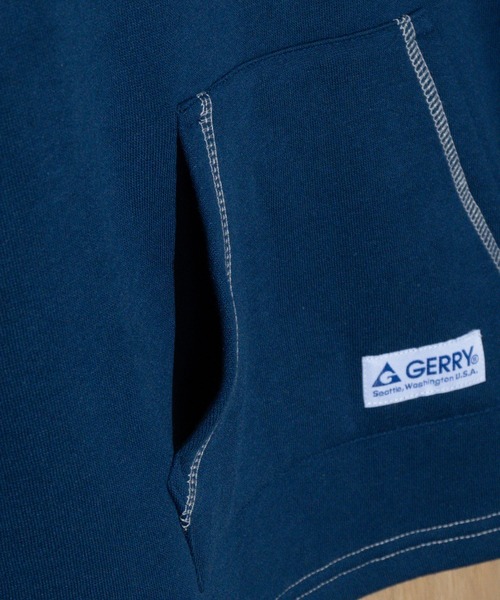 GERRY（ジェリー）の「【30】〔GERRY/ジェリー〕裏起毛 ワッペンロゴ ポケット付 クルーネックスウェット（スウェット・キッズ・ブルー/グリーン/ダークグレー・140/160/130/150）」の5枚目の写真