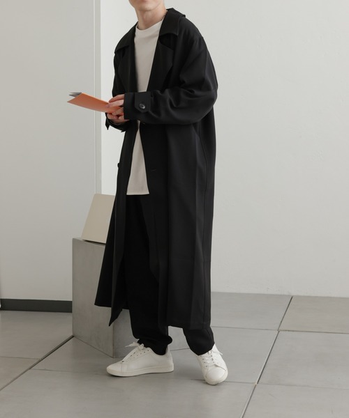 COLONY 2139（コロニートゥーワンスリーナイン）の「コンフォートストレッチダブルコート（トレンチコート・メンズ・ブラック・MEDIUM/LARGE）」の4枚目の写真