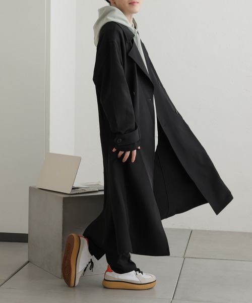 COLONY 2139（コロニートゥーワンスリーナイン）の「コンフォートストレッチダブルコート（トレンチコート・メンズ・ブラック・MEDIUM/LARGE）」の19枚目の写真