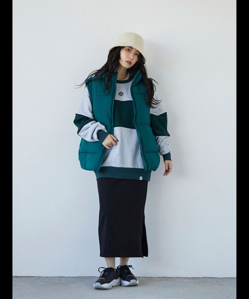 179/WG（イチナナキュウダブルジー）の「裏シャギーバイカラーBIGプルオーバー（スウェット・レディース・オフホワイト/ブラック/トップグレー・FREE）」の21枚目の写真