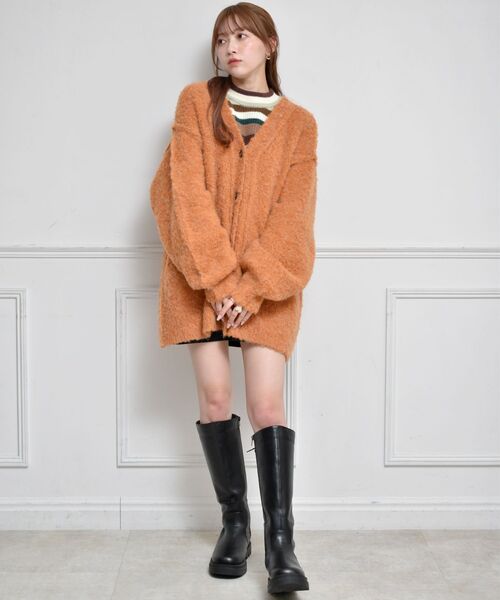 ems excite（エムズエキサイト）の「カラーモヘアビッグカーデ（ニット/セーター・レディース・ブルー/グリーン/ピンク/オレンジ/ライトベージュ/ライトグレー/ダークブラウン・FREE）」の15枚目の写真