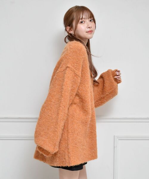 ems excite（エムズエキサイト）の「カラーモヘアビッグカーデ（ニット/セーター・レディース・ブルー/グリーン/ピンク/オレンジ/ライトベージュ/ライトグレー/ダークブラウン・FREE）」の13枚目の写真