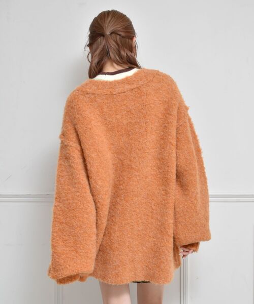 ems excite（エムズエキサイト）の「カラーモヘアビッグカーデ（ニット/セーター・レディース・ブルー/グリーン/ピンク/オレンジ/ライトベージュ/ライトグレー/ダークブラウン・FREE）」の12枚目の写真