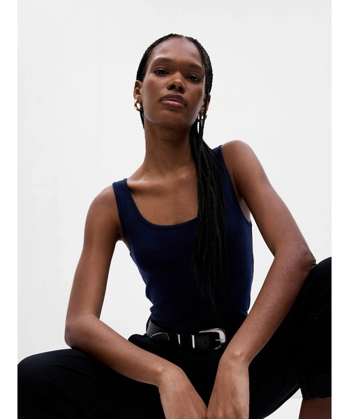 GAP（ギャップ）の「モダン タンクトップ（タンクトップ・レディース・ホワイト/ブラック/ネイビー/ライトグレー/グリーン/ピンク/ブラック×ホワイト・XS/XL/S/M/L/XXS）」の22枚目の写真
