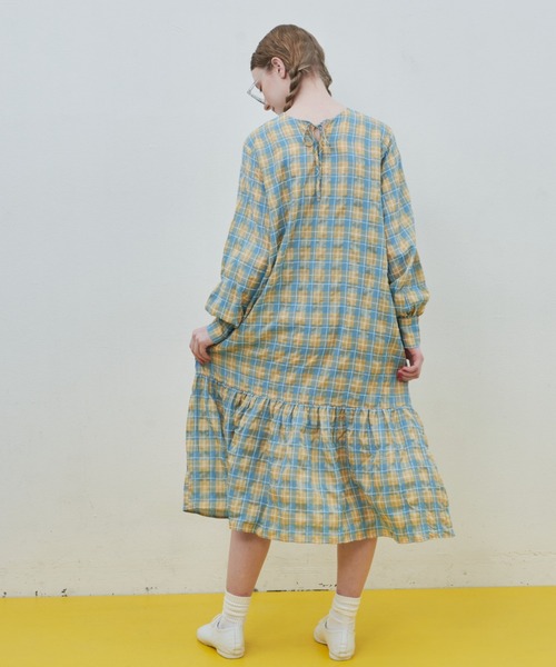 MERLOT(メルロー)の「チェックティアードワンピース(ワンピース・レディース・イエロー/ブラック・FREE)」の17枚目の写真